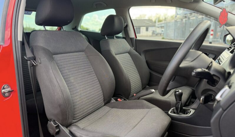 
								2013 VOLKSWAGEN POLO full									