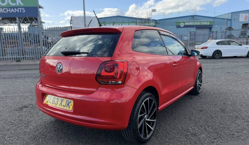 
								2013 VOLKSWAGEN POLO full									