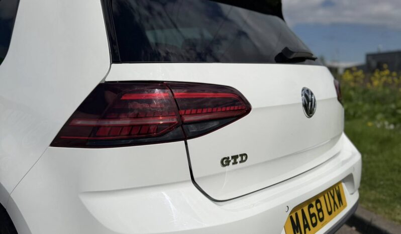 
								2018 VOLKSWAGEN GOLF GTD full									