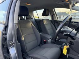 
										2011 VOLKSWAGEN GOLF full									
