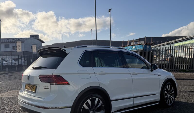 
								2017 Volkswagen Tiguan R-line full									
