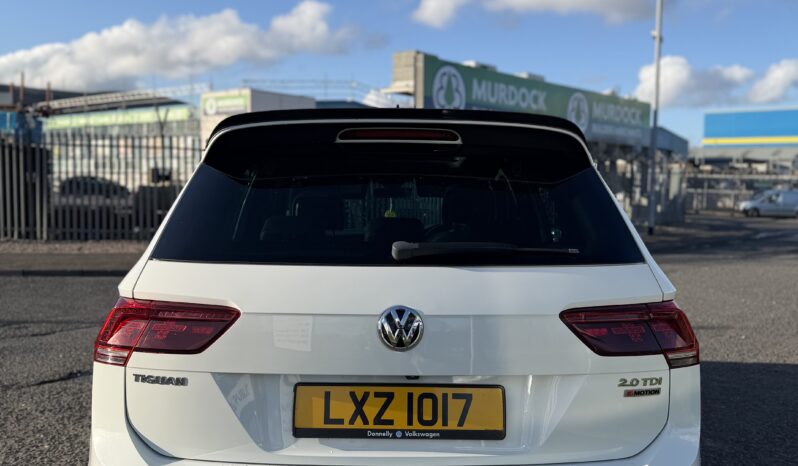 
								2017 Volkswagen Tiguan R-line full									