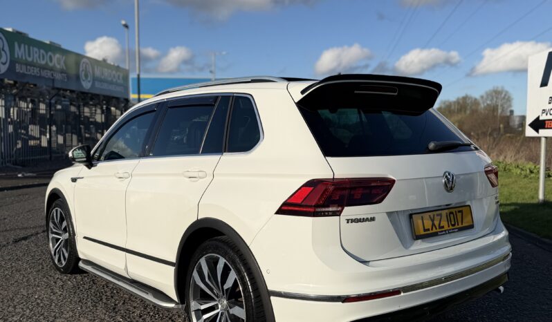 
								2017 Volkswagen Tiguan R-line full									