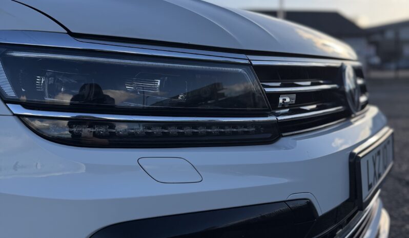 
								2017 Volkswagen Tiguan R-line full									