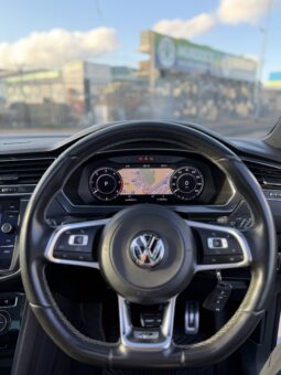 
										2017 Volkswagen Tiguan R-line full									