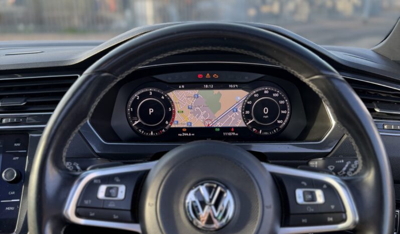 
								2017 Volkswagen Tiguan R-line full									