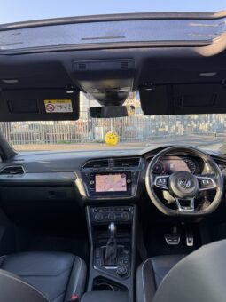 
										2017 Volkswagen Tiguan R-line full									