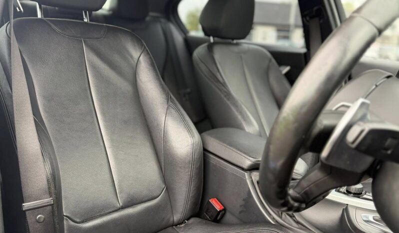 
								2013 BMW 320D X-DRIVE M-SPORT full									