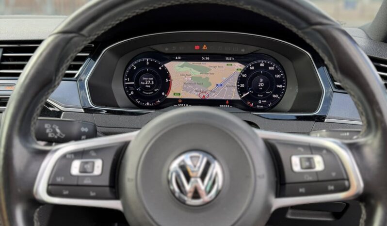 
								2017 VOLKSWAGEN PASSAT R-LINE full									