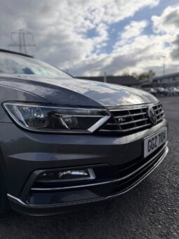 
										2017 VOLKSWAGEN PASSAT R-LINE full									